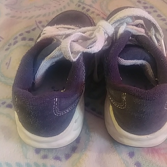 Navy blue weeboks great shape size 8 - Picture 2 of 4